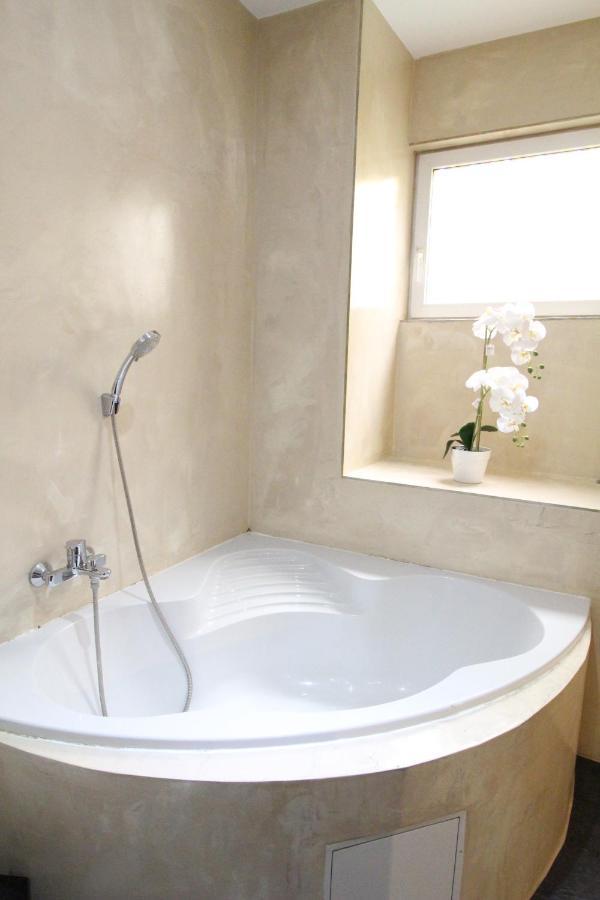 Private Double Bedroom Rf2 Вена Экстерьер фото